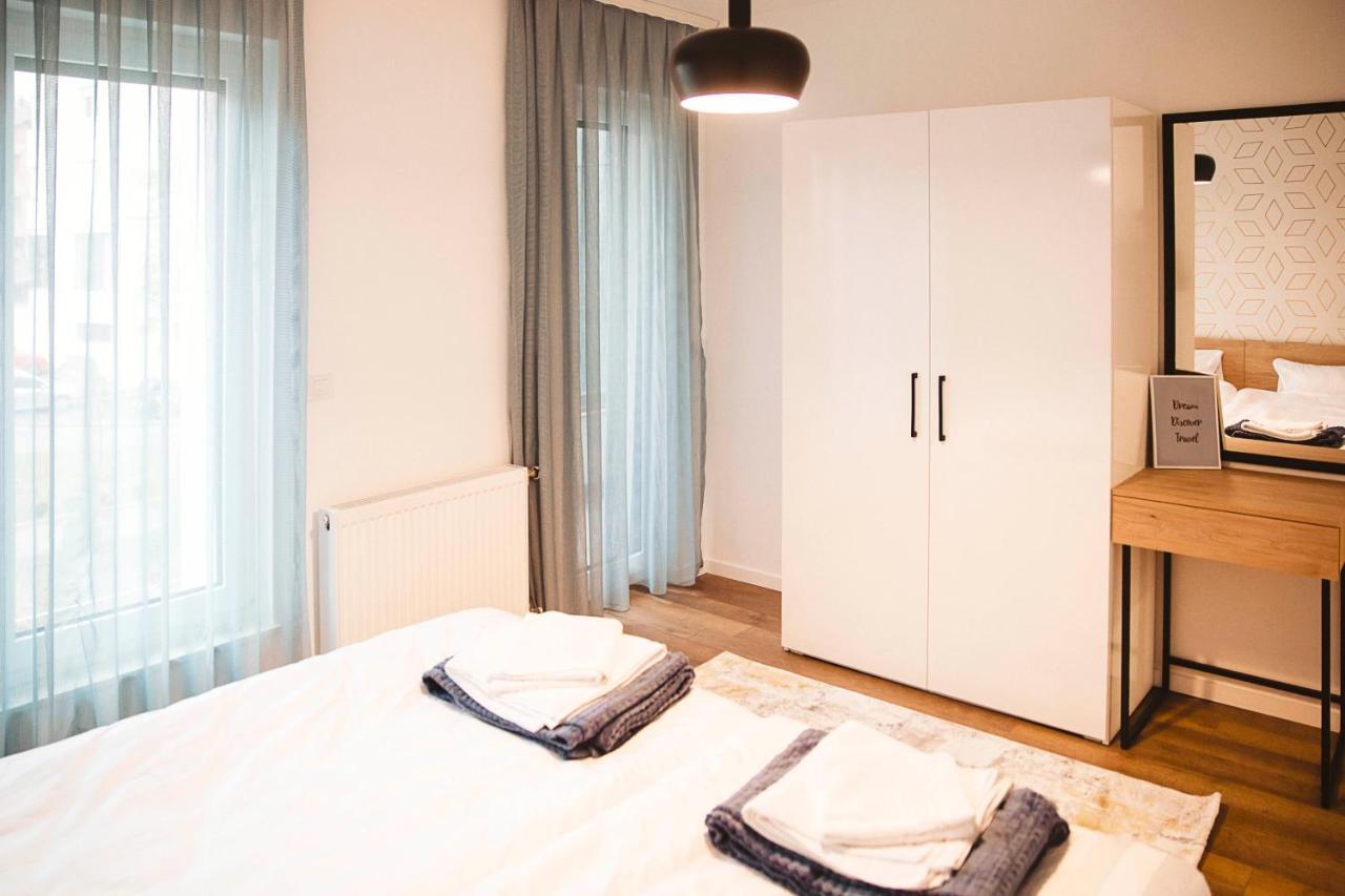 Lina - Prn, Tower Prishtina Apartman Pristina Kültér fotó