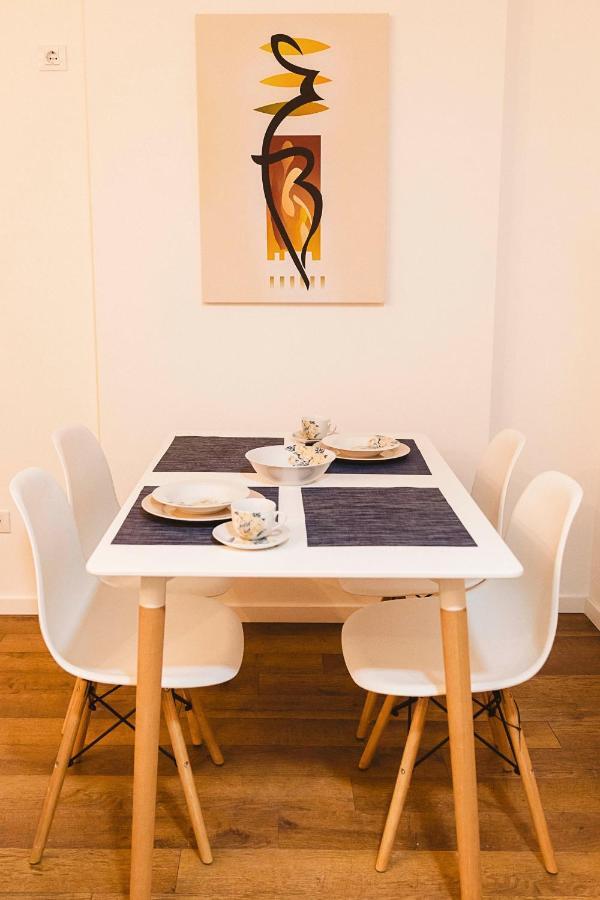 Lina - Prn, Tower Prishtina Apartman Pristina Kültér fotó